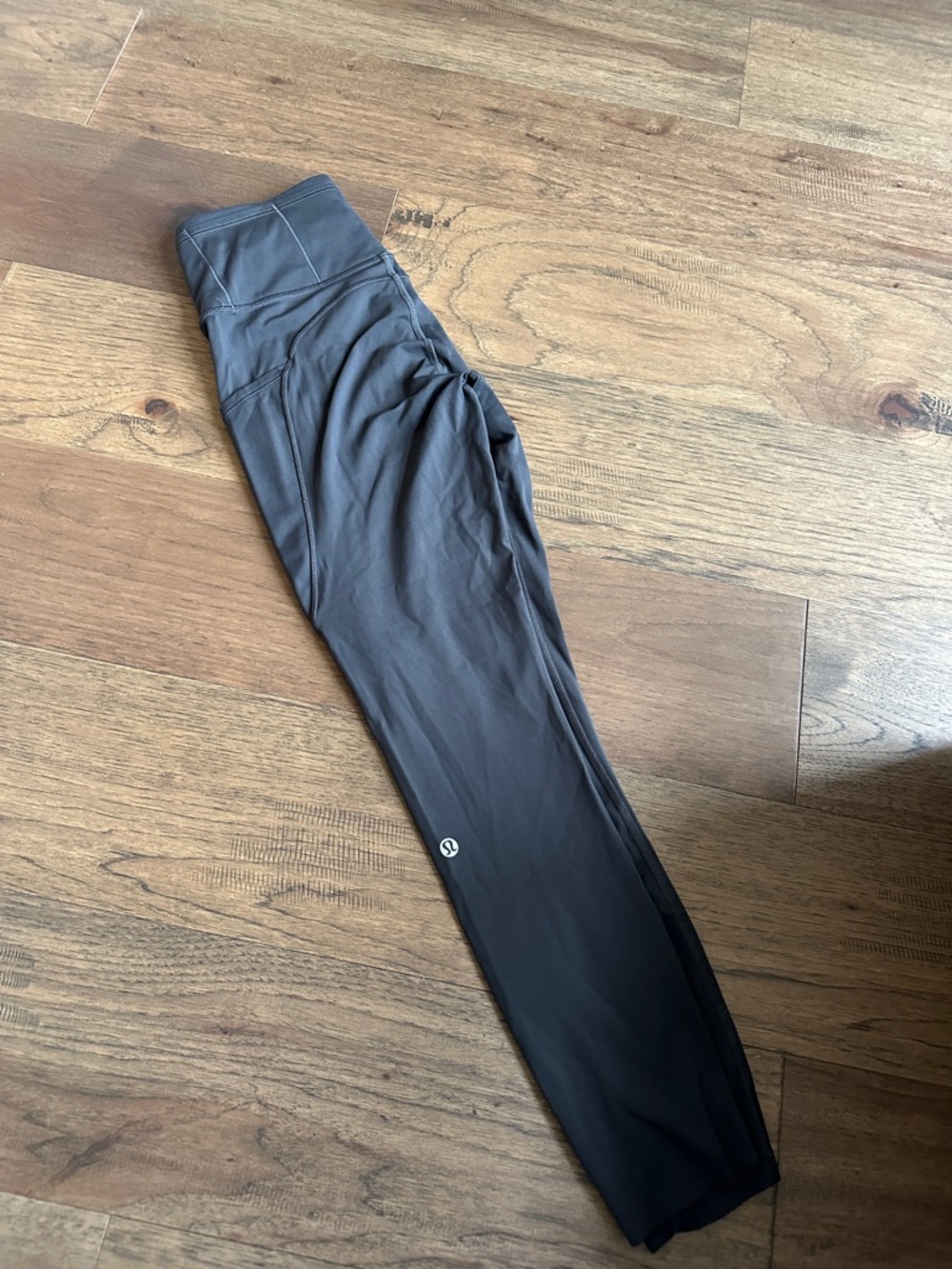 lululemon athletica charcoal gray full-length leggings with side pockets